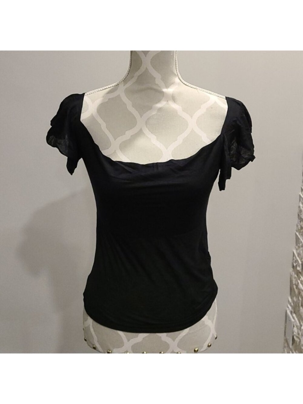 Diane VF semi Sheer Black short flowy sleeve top